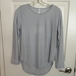 Hurley Women’s Light Gray Long Sleeve Top